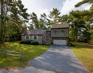 14 Milford St, Plymouth, Massachusetts, 3 Bedrooms Bedrooms, 5 Rooms Rooms,2 BathroomsBathrooms,Residential,For Sale,Milford St,73502793