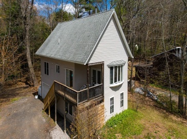 14 Laurel Drive, Ashburnham, Massachusetts, 3 Bedrooms Bedrooms, 6 Rooms Rooms,2 BathroomsBathrooms,Residential,For Sale,Laurel Drive,73511771