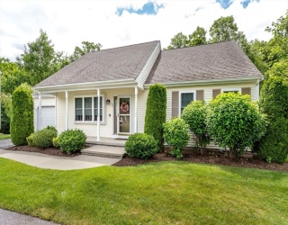 93 Brewster, Stoughton, Massachusetts, 2 Bedrooms Bedrooms, 5 Rooms Rooms,2 BathroomsBathrooms,Residential,For Sale,Brewster,73536271