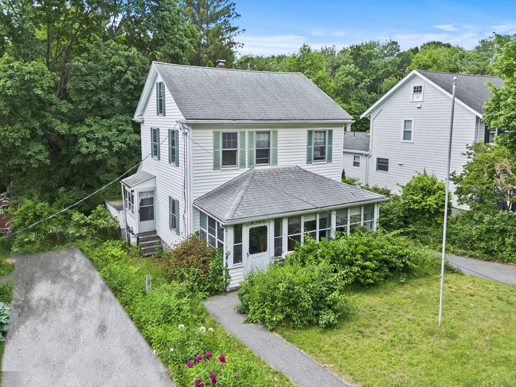 242 Lincoln Street, Lexington, Massachusetts, 3 Bedrooms Bedrooms, 6 Rooms Rooms,1 BathroomBathrooms,Residential,For Sale,Lincoln Street,73536069