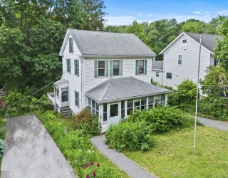 242 Lincoln Street, Lexington, Massachusetts, 3 Bedrooms Bedrooms, 6 Rooms Rooms,1 BathroomBathrooms,Residential,For Sale,Lincoln Street,73536069