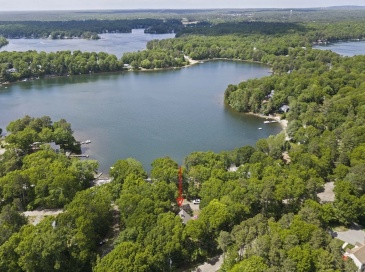 131 Lakeview Blvd, Plymouth, Massachusetts, 2 Bedrooms Bedrooms, 4 Rooms Rooms,1.5 BathroomsBathrooms,Residential,For Sale,Lakeview Blvd,73536327
