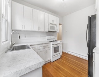178-180 Train St, Boston, Massachusetts, 2 Bedrooms Bedrooms, 6 Rooms Rooms,1 BathroomBathrooms,Residential Lease,For Rent,Train St,73536080