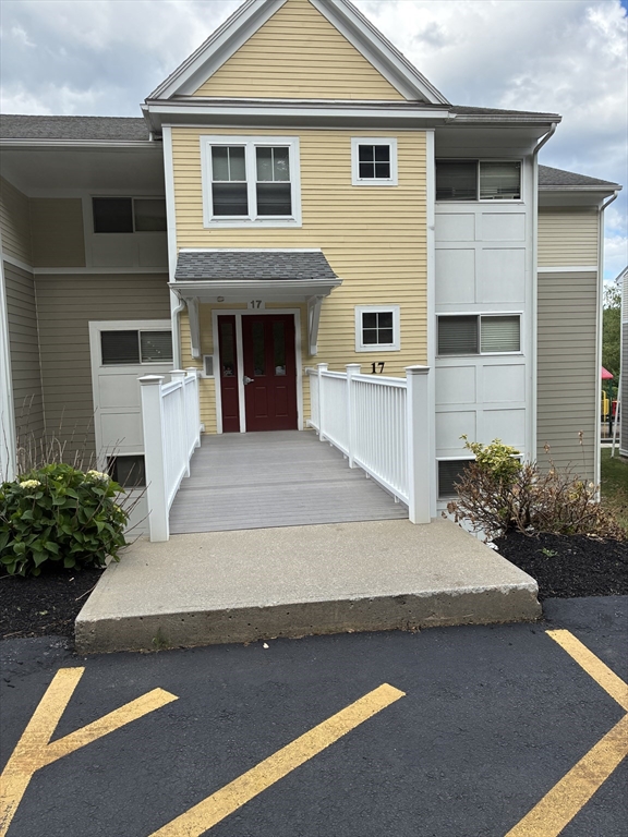 26 Beacon, Burlington, Massachusetts, 2 Bedrooms Bedrooms, 5 Rooms Rooms,1.5 BathroomsBathrooms,Residential Lease,For Rent,Beacon,73536092