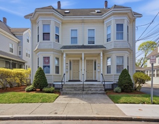 115-117 Chestnut Street, Waltham, Massachusetts, 9 Bedrooms Bedrooms, 23 Rooms Rooms,5 BathroomsBathrooms,Residential Income,For Sale,Chestnut Street,73508394