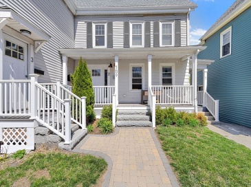 109 Main Street, Woburn, Massachusetts, 2 Bedrooms Bedrooms, 5 Rooms Rooms,2 BathroomsBathrooms,Residential,For Sale,Main Street,73514585