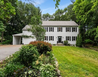 159 Pond St, Weymouth, Massachusetts, 4 Bedrooms Bedrooms, 10 Rooms Rooms,3.5 BathroomsBathrooms,Residential,For Sale,Pond St,73536137