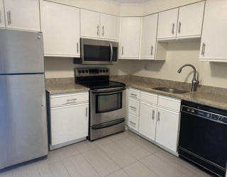 1321 Worcester Road, Framingham, Massachusetts, 1 Bedroom Bedrooms, 3 Rooms Rooms,1 BathroomBathrooms,Residential Lease,For Rent,Worcester Road,73536144