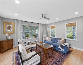 15 Meadow Ln, Marblehead, Massachusetts, 3 Bedrooms Bedrooms, 7 Rooms Rooms,1.5 BathroomsBathrooms,Residential Lease,For Rent,Meadow Ln,73536146
