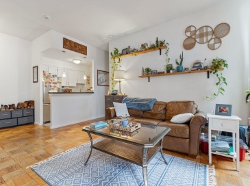 27 Bowdoin Street, Boston, Massachusetts, 1 Bedroom Bedrooms, 4 Rooms Rooms,1 BathroomBathrooms,Residential Lease,For Rent,Bowdoin Street,73536150