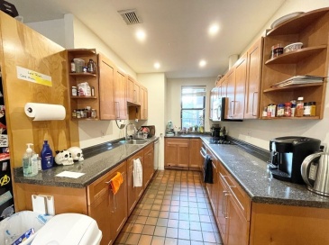 96 Gainsborough, Boston, Massachusetts, 3 Bedrooms Bedrooms, 6 Rooms Rooms,2 BathroomsBathrooms,Residential Lease,For Rent,Gainsborough,72512671 96 Gainsborough, Boston, Massachusetts, 3 Bedrooms Bedrooms, 6 Rooms Rooms,2 BathroomsBathrooms,Residential Lease,For Rent,Gainsborough,72512671