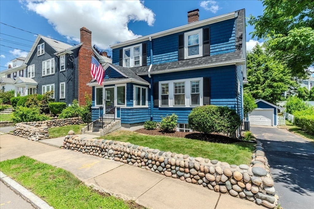 37 Sanborn Ave, Boston, Massachusetts, 3 Bedrooms Bedrooms, 7 Rooms Rooms,1.5 BathroomsBathrooms,Residential Lease,For Rent,Sanborn Ave,73536529