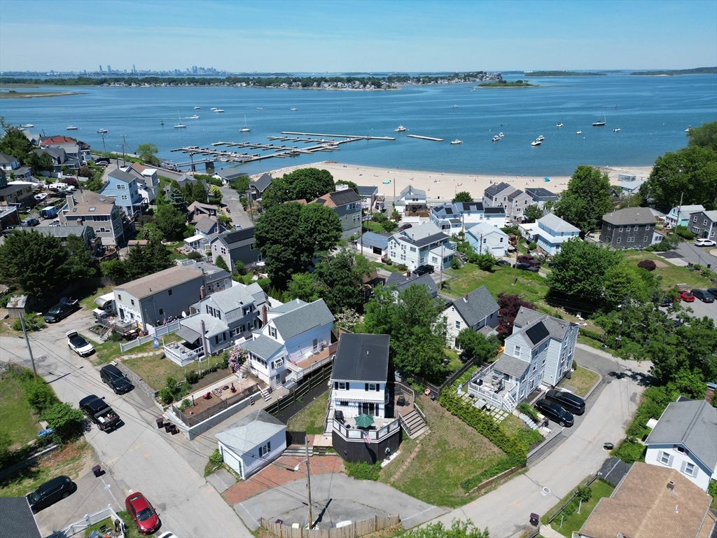 16 Pequot Rd, Weymouth, Massachusetts, 3 Bedrooms Bedrooms, 6 Rooms Rooms,1 BathroomBathrooms,Residential,For Sale,Pequot Rd,73536360