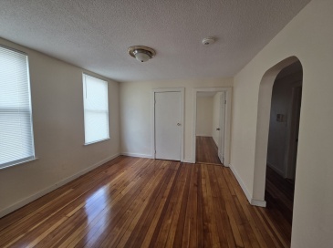 43 High Rock, Lynn, Massachusetts, 3 Bedrooms Bedrooms, 5 Rooms Rooms,1 BathroomBathrooms,Residential Lease,For Rent,High Rock,73536352 43 High Rock, Lynn, Massachusetts, 3 Bedrooms Bedrooms, 5 Rooms Rooms,1 BathroomBathrooms,Residential Lease,For Rent,High Rock,73536352