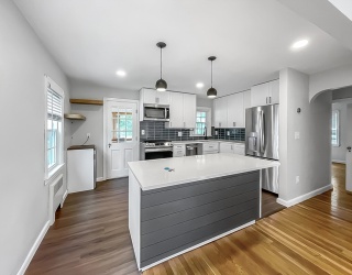 41 Burrwood Rd, Boston, Massachusetts, 5 Bedrooms Bedrooms, 9 Rooms Rooms,2 BathroomsBathrooms,Residential Lease,For Rent,Burrwood Rd,73536350