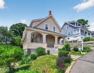 47 Millett Rd, Swampscott, Massachusetts, 4 Bedrooms Bedrooms, 6 Rooms Rooms,1.5 BathroomsBathrooms,Residential,For Sale,Millett Rd,73536408