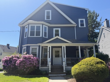 108 Norwood Ave, Newton, Massachusetts, 3 Bedrooms Bedrooms, 7 Rooms Rooms,2 BathroomsBathrooms,Residential Lease,For Rent,Norwood Ave,73536398