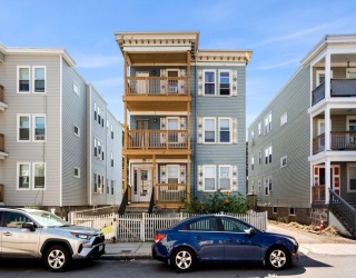 63 Whitten St, Boston, Massachusetts, 3 Bedrooms Bedrooms, 5 Rooms Rooms,1 BathroomBathrooms,Residential Lease,For Rent,Whitten St,73536186