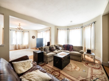 481 Boylston Street, Brookline, Massachusetts, 3 Bedrooms Bedrooms, 8 Rooms Rooms,2 BathroomsBathrooms,Residential Lease,For Rent,Boylston Street,73536476