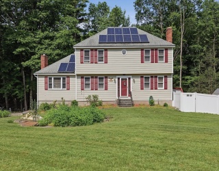 176 Will Thompson Way, Fitchburg, Massachusetts, 3 Bedrooms Bedrooms, 7 Rooms Rooms,2.5 BathroomsBathrooms,Residential,For Sale,Will Thompson Way,73536481