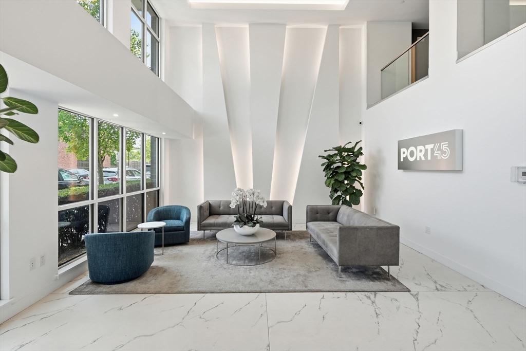 45 W 3rd St, Boston, Massachusetts, 1 Bedroom Bedrooms, 3 Rooms Rooms,1 BathroomBathrooms,Residential,For Sale,W 3rd St,73536482