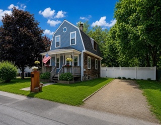 67 Coleman St, Seekonk, Massachusetts, 2 Bedrooms Bedrooms, 4 Rooms Rooms,1.5 BathroomsBathrooms,Residential,For Sale,Coleman St,73524382
