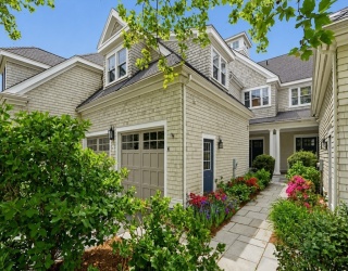 41 Backriver Rd, Hingham, Massachusetts, 3 Bedrooms Bedrooms, 6 Rooms Rooms,3.5 BathroomsBathrooms,Residential,For Sale,Backriver Rd,73536566