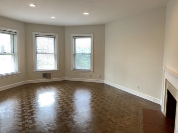 416 Commonwealth Ave, Boston, Massachusetts, 1 Bedroom Bedrooms, 3 Rooms Rooms,1 BathroomBathrooms,Residential Lease,For Rent,Commonwealth Ave,73536568