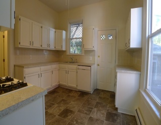 11 Grant St., Boston, Massachusetts, 2 Bedrooms Bedrooms, 4 Rooms Rooms,1 BathroomBathrooms,Residential Lease,For Rent,Grant St.,73536581