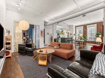 10 Williams St, Boston, Massachusetts, 2 Bedrooms Bedrooms, 5 Rooms Rooms,1 BathroomBathrooms,Residential Lease,For Rent,Williams St,73536585 10 Williams St, Boston, Massachusetts, 2 Bedrooms Bedrooms, 5 Rooms Rooms,1 BathroomBathrooms,Residential Lease,For Rent,Williams St,73536585