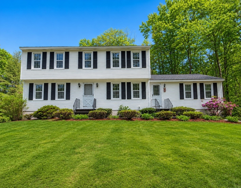 13 Howard Road, Westford, Massachusetts, 4 Bedrooms Bedrooms, 9 Rooms Rooms,2.5 BathroomsBathrooms,Residential,For Sale,Howard Road,73536599