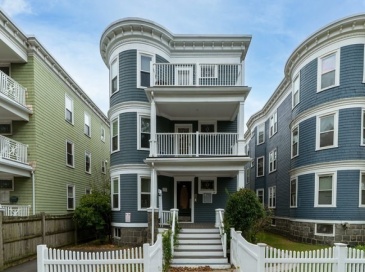 25 Pleasant Street, Boston, Massachusetts, 12 Bedrooms Bedrooms, 21 Rooms Rooms,6 BathroomsBathrooms,Residential Income,For Sale,Pleasant Street,73536629