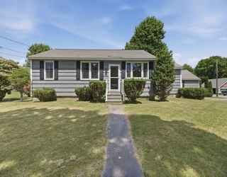 5 Vine St, Amesbury, Massachusetts, 3 Bedrooms Bedrooms, 6 Rooms Rooms,1 BathroomBathrooms,Residential,For Sale,Vine St,73536672