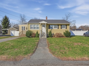 53 Enfield Street, Lowell, Massachusetts, 3 Bedrooms Bedrooms, 6 Rooms Rooms,1 BathroomBathrooms,Residential,For Sale,Enfield Street,73501659