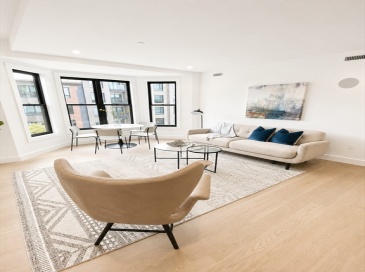472 W Broadway, Boston, Massachusetts, 2 Bedrooms Bedrooms, 4 Rooms Rooms,2 BathroomsBathrooms,Residential Lease,For Rent,W Broadway,73521885