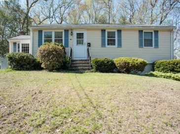 167 Theresa Cir, Northbridge, Massachusetts, 3 Bedrooms Bedrooms, 6 Rooms Rooms,1 BathroomBathrooms,Residential,For Sale,Theresa Cir,73515905 167 Theresa Cir, Northbridge, Massachusetts, 3 Bedrooms Bedrooms, 6 Rooms Rooms,1 BathroomBathrooms,Residential,For Sale,Theresa Cir,73515905