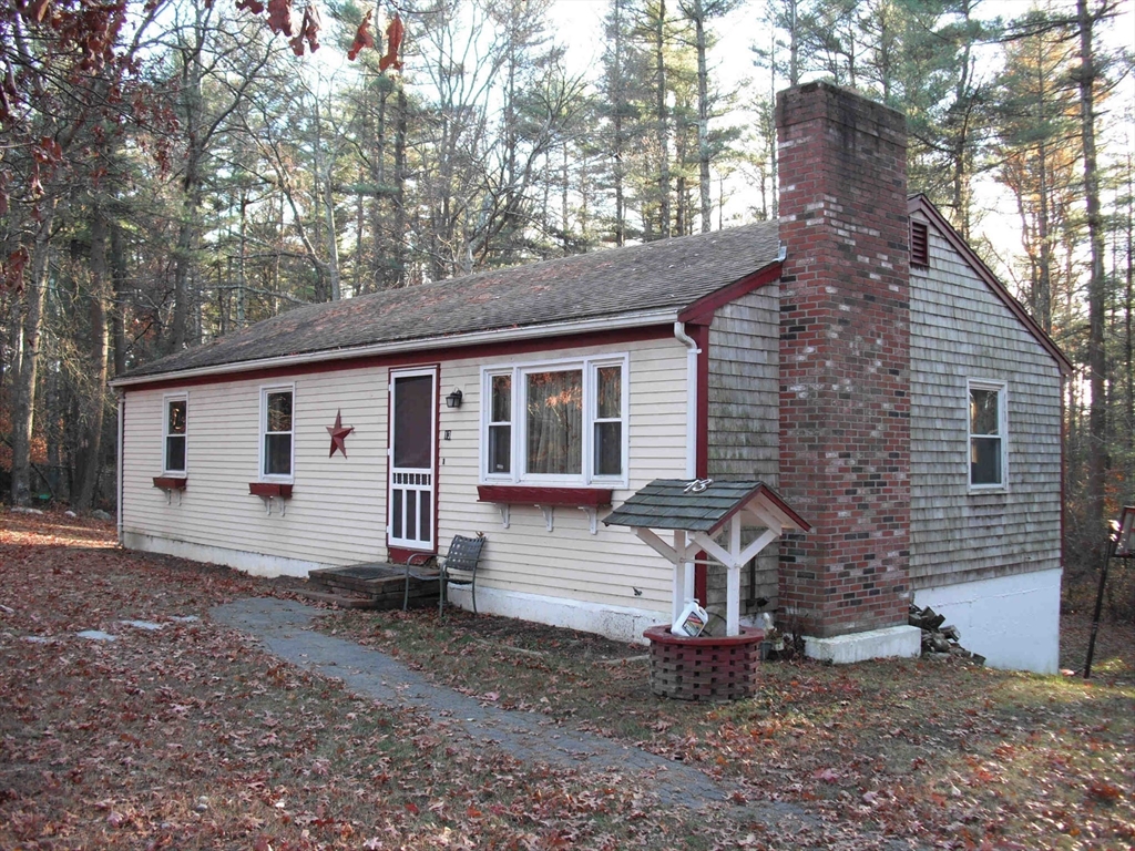 13 Azalea Street, Lakeville, Massachusetts, 3 Bedrooms Bedrooms, 6 Rooms Rooms,2 BathroomsBathrooms,Residential,For Sale,Azalea Street,73472819