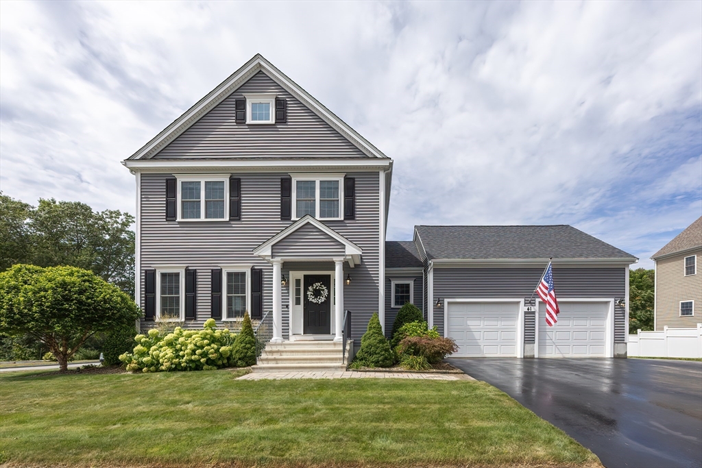 41 Westview Ave, Millbury, Massachusetts, 4 Bedrooms Bedrooms, 7 Rooms Rooms,3.5 BathroomsBathrooms,Residential,For Sale,Westview Ave,73518881