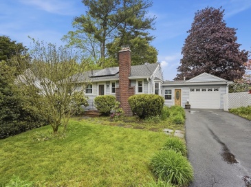 35 Burnham Road, Lowell, Massachusetts, 3 Bedrooms Bedrooms, 7 Rooms Rooms,1 BathroomBathrooms,Residential,For Sale,Burnham Road,73522469