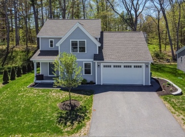 21 Birch Drive, Pepperell, Massachusetts, 4 Bedrooms Bedrooms, 9 Rooms Rooms,3.5 BathroomsBathrooms,Residential,For Sale,Birch Drive,73516667
