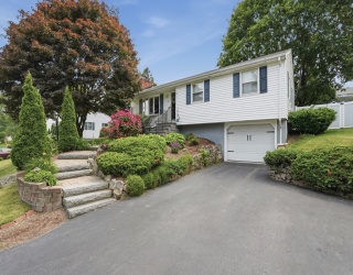 12 Edgewood Drive, Milford, Massachusetts, 3 Bedrooms Bedrooms, 8 Rooms Rooms,2 BathroomsBathrooms,Residential,For Sale,Edgewood Drive,73536701
