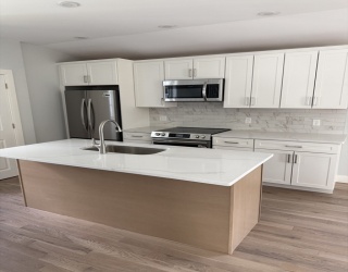 95 Prospect Street, Wakefield, Massachusetts, 1 Bedroom Bedrooms, 4 Rooms Rooms,1 BathroomBathrooms,Residential Lease,For Rent,Prospect Street,73536718