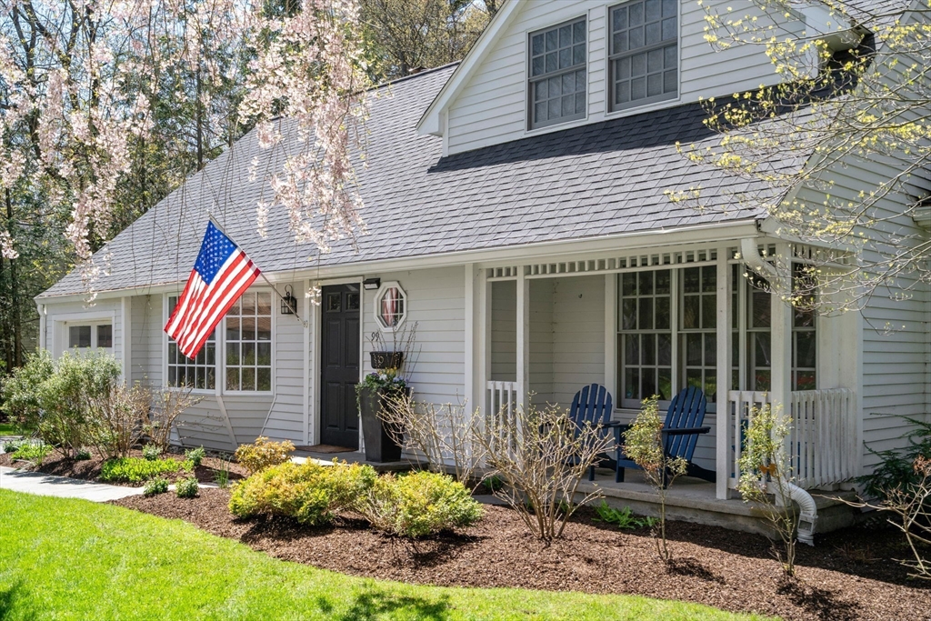 99 Parker Road, Wellesley, Massachusetts, 4 Bedrooms Bedrooms, 13 Rooms Rooms,3 BathroomsBathrooms,Residential,For Sale,Parker Road,73536634