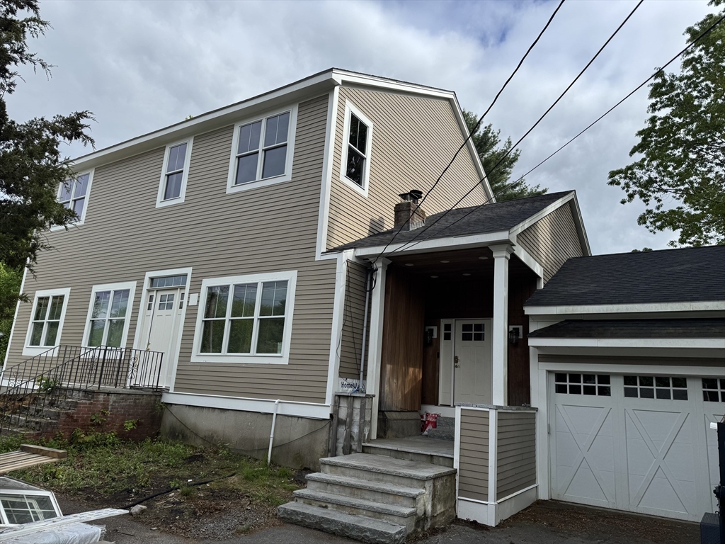 29 Lillian Rd, Stoughton, Massachusetts, 4 Bedrooms Bedrooms, 5 Rooms Rooms,4 BathroomsBathrooms,Residential,For Sale,Lillian Rd,73536749