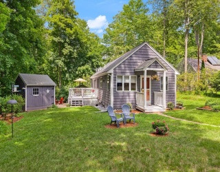 203 W Plain St, Wayland, Massachusetts, 2 Bedrooms Bedrooms, 5 Rooms Rooms,1 BathroomBathrooms,Residential,For Sale,W Plain St,73536759