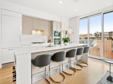 7 East Springfield, Boston, Massachusetts, 2 Bedrooms Bedrooms, 4 Rooms Rooms,2 BathroomsBathrooms,Residential,For Sale,East Springfield,73536796