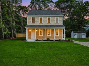 41 Avalon Dr, Falmouth, Massachusetts, 3 Bedrooms Bedrooms, 5 Rooms Rooms,2.5 BathroomsBathrooms,Residential,For Sale,Avalon Dr,73536729