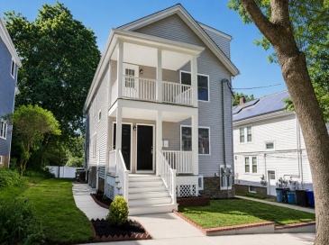 29 Coleman Rd, Arlington, Massachusetts, 3 Bedrooms Bedrooms, 7 Rooms Rooms,2.5 BathroomsBathrooms,Residential,For Sale,Coleman Rd,73536709