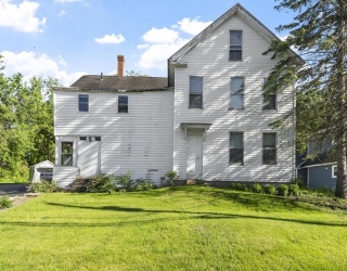 102 Liberty St, Athol, Massachusetts, 4 Bedrooms Bedrooms, 10 Rooms Rooms,2 BathroomsBathrooms,Residential Income,For Sale,Liberty St,73526448