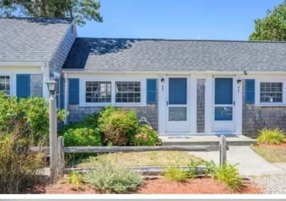 5 Polly Fisk Ln, Dennis, Massachusetts, 1 Bedroom Bedrooms, 1 Room Rooms,1.5 BathroomsBathrooms,Residential,For Sale,Polly Fisk Ln,73536818